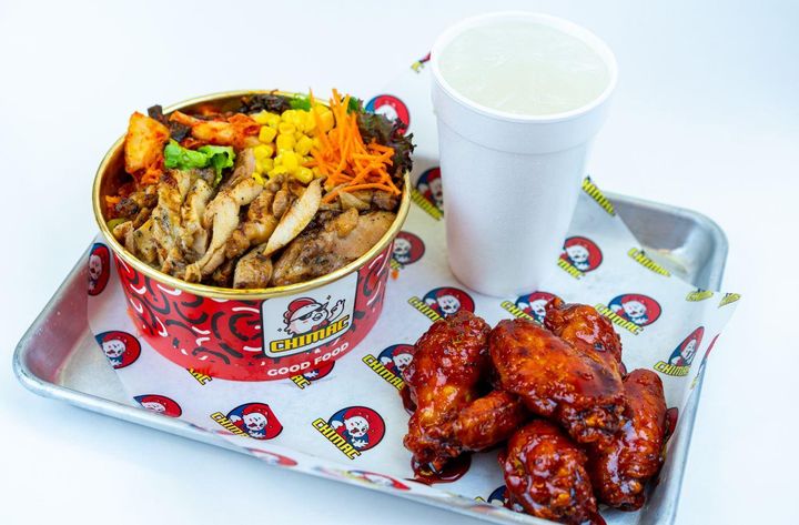 Chimac KBBQ Chicken Bowl + Wings Combo: Perfect for a hearty meal, indulge in a chicken bowl with 4-6 wings.